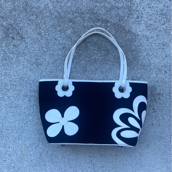 Vintage Handbags - Vintage Y2K flower power bag